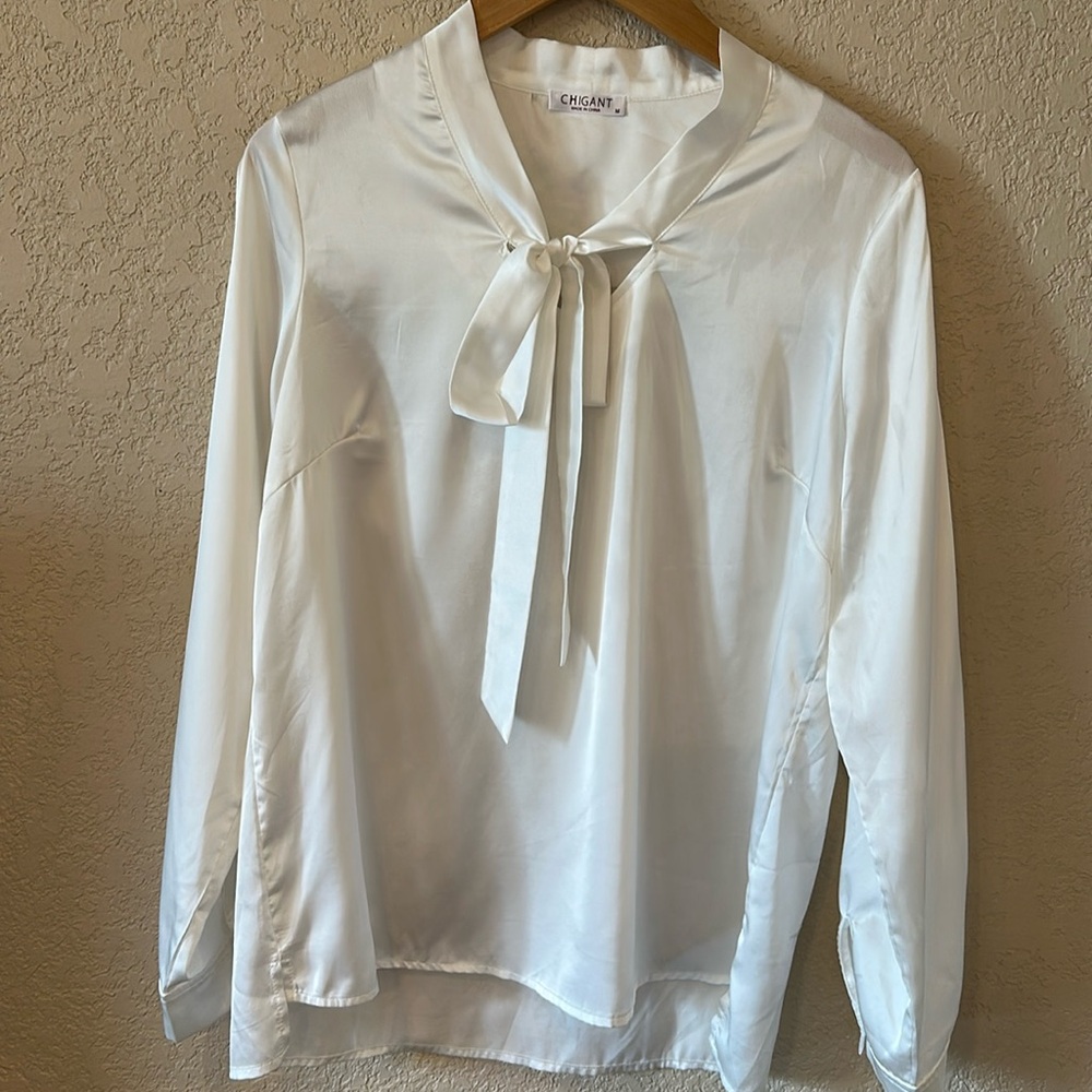 Chigant white shirt